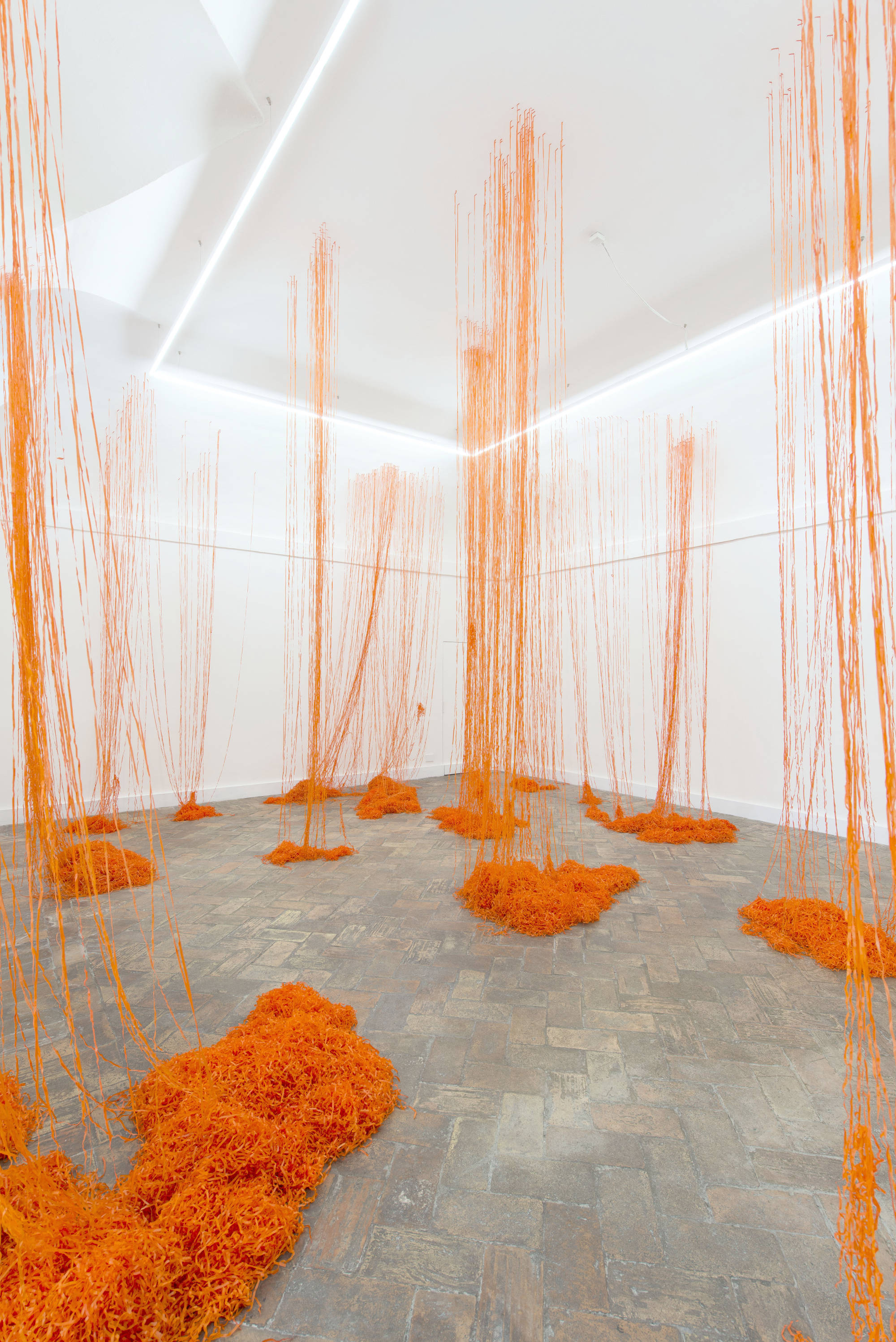 K. Hinsberg, Spatien, 2014, Courtesy Galleria Marie-Laure Fleisch 1